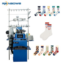 Nouvelle technique moderne à l&#39;aide de machines à tricot de chaussettes pour fabriquer des chaussettes